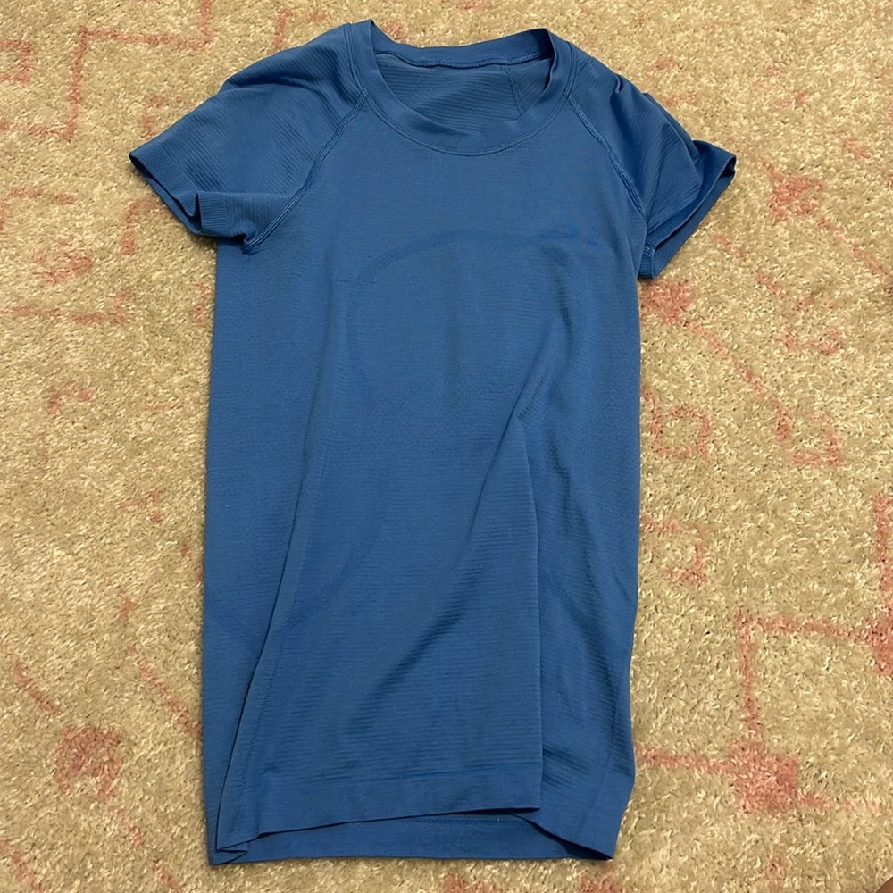 Lululemon Swifty Tech Size 4!